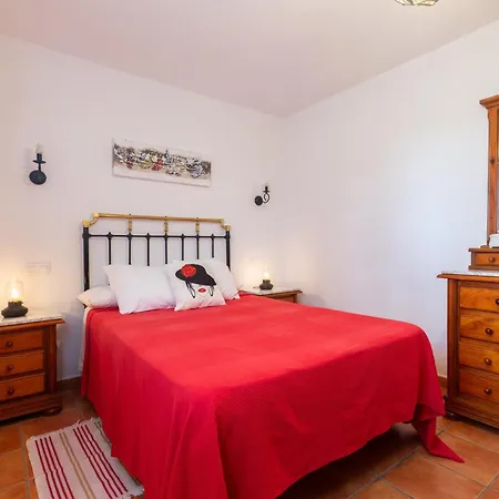 Aurora Villa Benarraba
